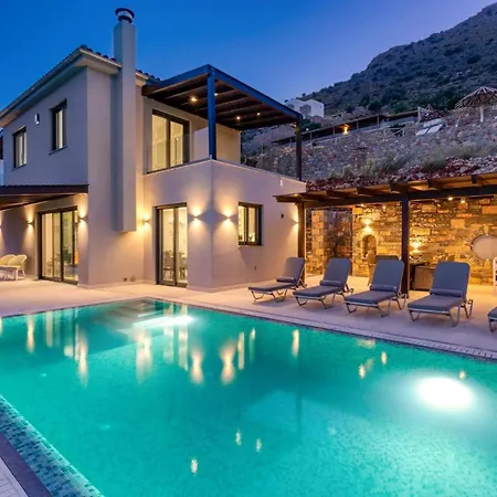 Vila Lela Seaview By