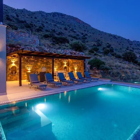 Villa Lela Seaview By Chavgas